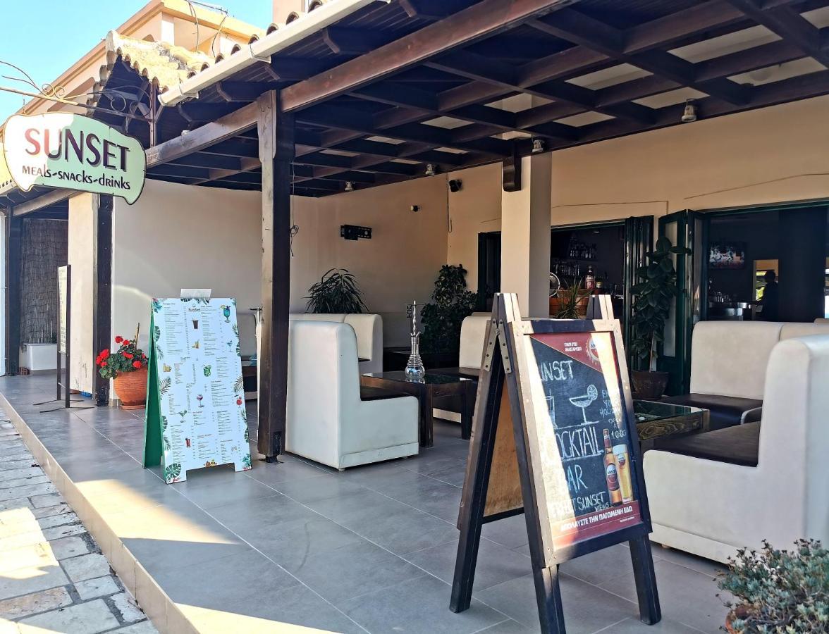 Maria's Studios Agios Georgios  Esterno foto
